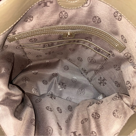Tory Burch Shoulder Bag - Picture 11 of 14